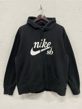 Nike SB Craft Pullover Hoodie, Size L, Black